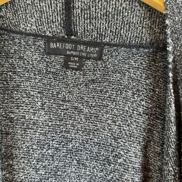 Barefoot Dreams Bamboo Chic Lite Gray Cardigan Size S/M Casual Minimalist - Picture 3 of 6